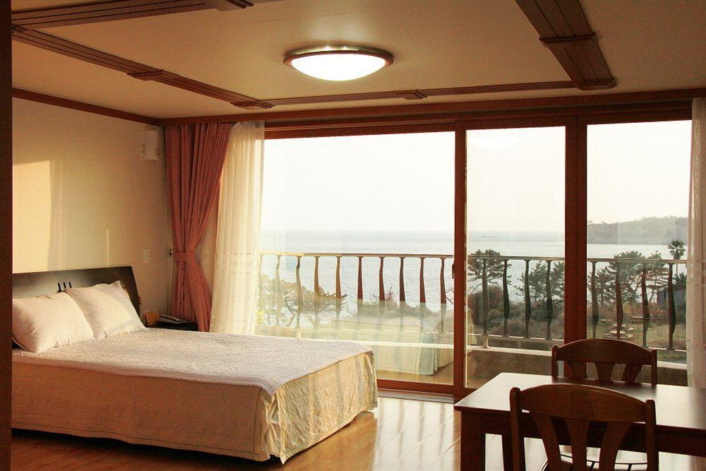 Jeju Castle 호텔 서귀포 외부 사진